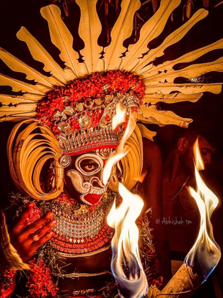 HD wallpaper: Theyyam Oil Painted HD, brown and red tribal mask, Asia,  Others | Wallpaper Flare